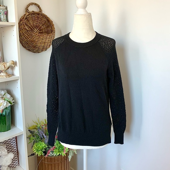 Aritzia Sweaters - Aritzia Wilfred Free Italian Knit Sweater Perforated Shoulders black XS XXS